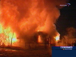 Крупный пожар в Москве: горел рынок "Каширский двор" (ФОТО)