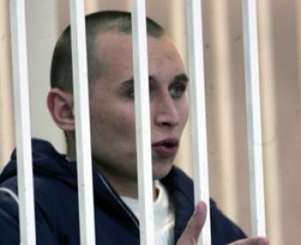 Застрелился следователь, который вел дело о "живом щите" Застрелился следователь, который вел дело о "живом щите"