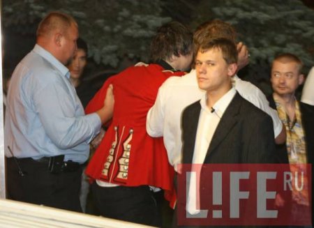Питер Доэрти напился вусмерть после концерта в Москве (ВИДЕО)