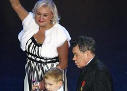 Николай Караченцов тяжело пережил свой юбилей Николай Караченцов тяжело пережил свой юбилей