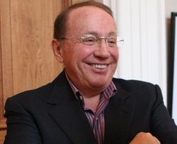 Александр Масляков сделал круговую подтяжку лица Александр Масляков сделал круговую подтяжку лица