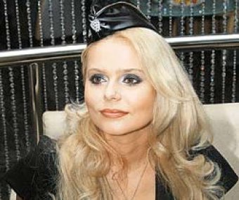 Экс-солистка 'Блестящих' попала в реанимацию Экс-солистка 'Блестящих' попала в реанимацию